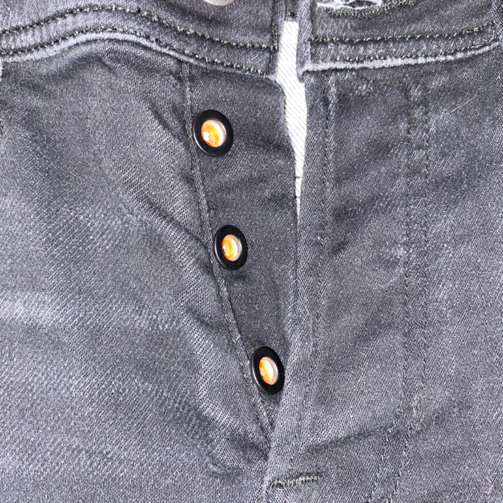 Jeans - Picture 4 of 5